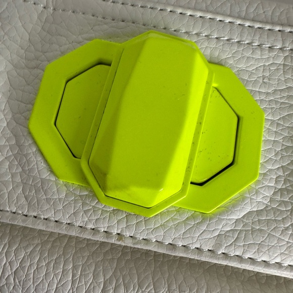 White Clutch with Neon Yellow Clasp - Picture 4 of 9